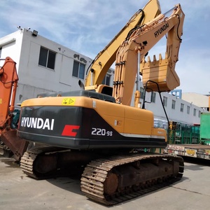 Excavatrice 22 tonnes Corée, stock neuf, HYUNDAI 220LC-9S, poids, d'occasion, à vendre - Product Image 6