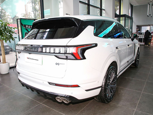 2025 Lynk Co 09 SUV híbrido enchufable de alta calidad, mediano y grande 2.0Td, vehículo de energía nueva de siete asientos para la venta - Product Image 4
