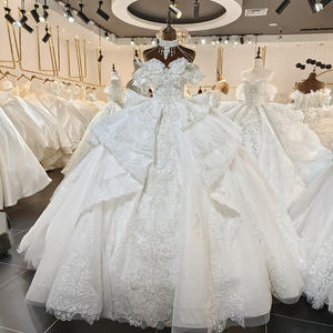 Vestido de Novia Moderno de Princesa con Escote en V, Estilo Sirena/Trompeta, Espalda Descubierta, Cola de Capilla, Apliques de Perlas y Lentejuelas, LSML002 - Product Image 3