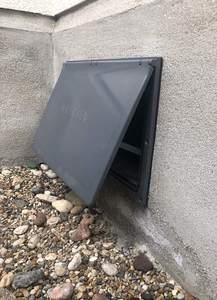 Cache-vent en plastique résistant aux intempéries pour la protection des aérations murales extérieures et des aérations sous plancher - Product Image 2