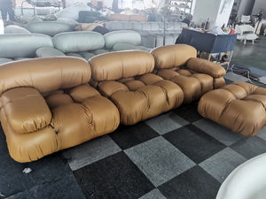 โซฟาห้องนั่งเล่นแบบโมเดิร์นคุณภาพสูง แยกส่วนได้อิสระ สำหรับพักผ่อน วัสดุกำมะหยี่บุเคล นุ่มสบาย ขาไม้ - Product Image 3