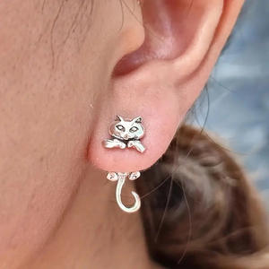 Inbaie <b>Cat</b> Stud Earrings Antique Silver Alloy Unisex Animal Shape Fashion Jewelry <b>Gift</b> - Product Image 3