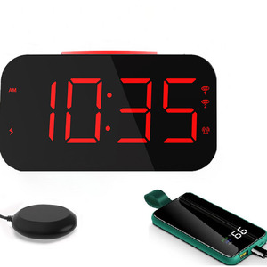 Design créatif avec charge de téléphone et secoueur de lit pour dormeur lourd horloge de Table lourd fort sourd auditif réveil vibrant - Product Image 1