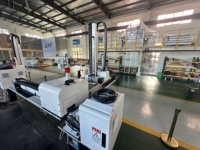 Manipulator Servo 3 Axis Langsung dari Pabrik, Stroke 1000mm, Rangka Baja Kekakuan Tinggi untuk Mesin Press Stamping, Jalur Pengumpanan Otomatis