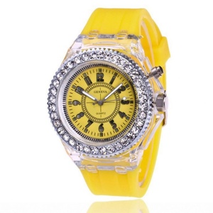 Montres fluorescentes LED assorties pour hommes et femmes, élégantes et tendance. - Product Image 3