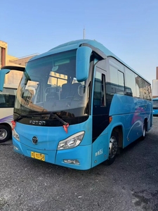 Minibús Foton de Alta Calidad, 35 Asientos, Autobús Usado con Color Personalizado en Venta - Product Image 2