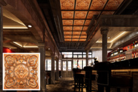 Panneaux muraux en étain PVC de style moderne en fausse peinture Carreaux de plafond carrés imperméables pour hôtel Cuivre archaïque décoratif PL30