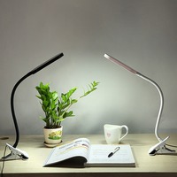 Veilleuse Moderne Flexible et Écologique pour Enfants avec Variateur Tactile, Protection Oculaire, Lampe à Pince en ABS, Alimentation USB-C