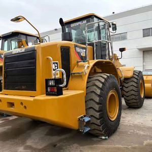 VENTE FLASH Chargeuse sur pneus Caterpillar 950H d'occasion avec moteur, modèle 2024, excellent état, prix réduit - Product Image 1