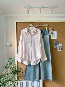 เสื้อเชิ้ตแขนยาวลายทางสำหรับผู้หญิง รุ่น A757 ผ้าเนื้อนุ่ม ระบายอากาศได้ดี คล้ายผ้าไหม ปกเสื้อแบบพับได้ เหมาะสำหรับใส่ลำลองในฤดูใบไม้ผลิและฤดูร้อน - Product Image 4