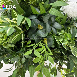 Bola de Vegetación Artificial de Seda Suave Hecha a Mano LEDA de 50 cm, Centro de Mesa para Bodas, Decoración para el Día de San Valentín y Eventos - Product Image 6