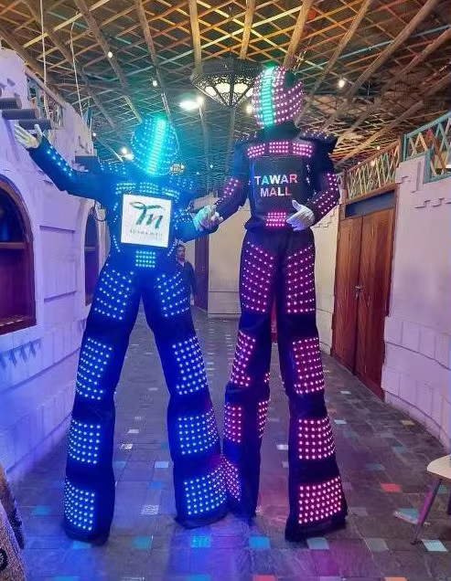 LED Stilt Walker LED Robot Costume LED Robot Costume led Clothes Stilts Walker Costume LED Suit Costume with screen