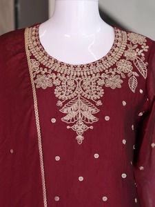 Ensemble Kurti Salwar indien pakistanais brodé, écologique, pour femmes, vêtements ethniques, disponible à prix abordable - Product Image 4