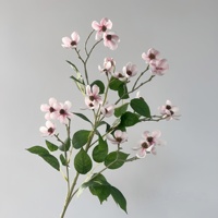 Romantische Rosa Seiden-Kunstblumen Neuer Stil Hochzeitsdekoration Zeremonienhallen-Deko Fotografie Halbhandgefertigt Grenzüberschreitend