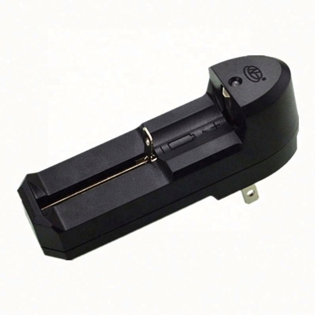HG-106LI Li-ion Battery Charger 3.7v Portable Battery Charger