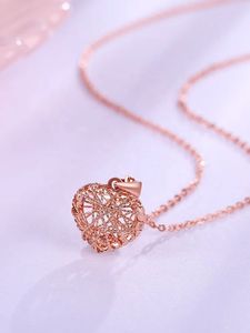 สร้อยคอจี้รูปหัวใจทองคำแท้ 18k สำหรับผู้หญิง ดีไซน์ทันสมัยจาก Xinfly รุ่น Au750 พร้อมสายสร้อยแบบเชื่อมต่อ เหมาะสำหรับงานแต่งงานหรือเป็นของขวัญ - Product Image 4