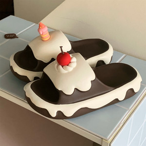 XIXITIAO Vente <span class=keywords><strong>en</strong></span> gros de tongs pour filles Kawaii Cherry Cream Cake EVA antidérapantes, sandales d'été mignonnes pour l'intérieur <span class=keywords><strong>et</strong></span> l'extérieur pour les étudiants - Product Image 4