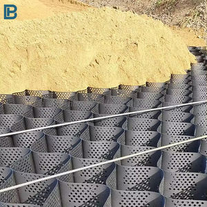 เซลล์ภูมิศาสตร์ระบบเซลลูลาร์ HDPE Geocell พื้นผิวแบบมีรูพรุนสำหรับถนนและลาดชัน - Product Image 5