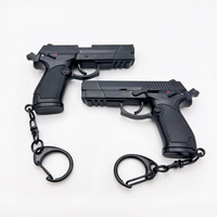Llavero de Pistola de Plástico de 6.3cm, Mini Pistola de Policía QSZ, Modelo de Pistola en Forma de Llavero, Llavero de Plástico Negro Mate