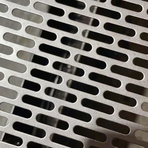 Pannello Decorativo in Acciaio Inox Perforato con Fori Ellittici di Piccole Dimensioni, Piegatura, Taglio e Saldatura Personalizzati, Spessore su Misura - Product Image 5