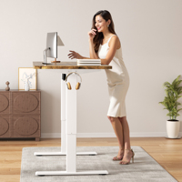 Meubles de bureau intelligents de conception moderne fabriqués en Chine, bureau debout à hauteur réglable électriquement, plateau en bois anti-rayures, structure en acier