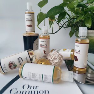 น้ำมันนวดบำรุงผิวจากธรรมชาติ น้ำมัน<span class=keywords><strong>อะ</strong></span><span class=keywords><strong>โว</strong></span><span class=keywords><strong>คา</strong></span><span class=keywords><strong>โด</strong></span>สูตรเฉพาะสำหรับการดูแลผิวและผิวกาย พร้อมบริการ OEM น้ำมัน<span class=keywords><strong>อะ</strong></span><span class=keywords><strong>โว</strong></span><span class=keywords><strong>คา</strong></span><span class=keywords><strong>โด</strong></span>สำหรับนวด - Product Image 2