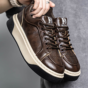 Zapatos de Hombre Otoño 2025, Nuevas Zapatillas de Moda Versátiles con Suela Gruesa, Cómodas, que Aumentan la Altura, con Cordones, Juveniles y Modernas, de Caña Baja - Product Image 4