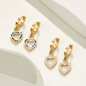 Pendientes de Aro con Corazón de Circonita, Acero Inoxidable, Chapado al Vacío en Oro de 14K, Joyería con Corazón Transparente o Multicolor - Product Image 1