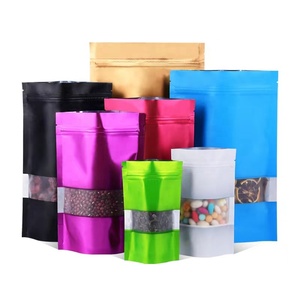 Sachets d'emballage <span class=keywords><strong>alimentaire</strong></span> personnalisés imprimés, refermables, colorés, givrés, à fond plat, avec fermeture éclair en aluminium et fenêtre - Product Image 2