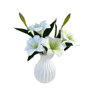 Lirios de <span class=keywords><strong>Hemerocallis</strong></span>, Flores Artificiales Hechas a Mano, Modernas, Impermeables, de Larga Duración, para el Día de la Madre, Pascua, Graduación, Boda - Product Image 3