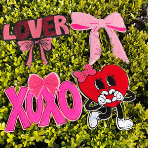 사용자 정의 발렌타인 데이 셔닐 패치 반짝이 스팽글 패치 장식 심장 연인 활 셔닐 패치 의류 후드 용 패치 - Product Image 1