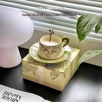 Ensemble tasse et soucoupe rétro, style Hepburn américain, luxe léger, design floral vintage, céramique, pour le thé de l'après-midi ou le café