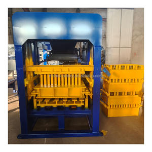 Macchina Automatica Idraulica QT6-15 per Blocchi di Cemento e Mattoni Autobloccanti per Costruzioni - Product Image 1