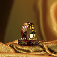 Bague tendance en carbure de tungstène de 8 mm d'or de bijoux POYA opale rouge à la mode et feuille d'or avec météorite pour mariage ou cadeau