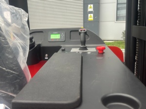 7M 1,5 Ton <span class=keywords><strong>Pantograph</strong></span> Reach Carretillas elevadoras eléctricas de doble profundidad Camión modelo con altas capacidades - Product Image 6