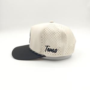 High Quality 5 Panel Polyester Leopard Sporty Golf Performance <b>Hat</b> Custom Rubber Patch Laser Cut Hole Waterproof Snapback <b>Cap</b> - Product Image 4