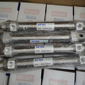 กระบอกลมสแตนเลสขนาดเล็ก Airtac รุ่น Mi20x100sca แบบหมุน - Product Image 1