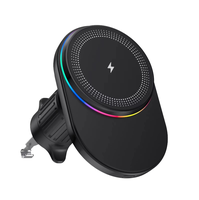 Articles les plus vendus Accessoires de voiture 15W Charge rapide sans fil Colorful 360 Rotation Car Wireless Charging Pad pour iphone 16 Pro