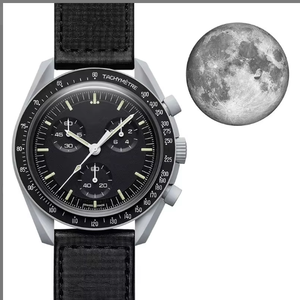 Reloj de Cuarzo de Lujo Premium Más Vendido para Hombre con Disco de Colores Sol Mercurio Venus Tierra Luna Júpiter Marte Saturno Neptuno Plutón - Product Image 4