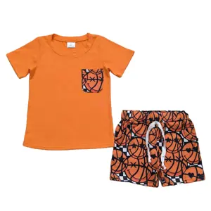 RTS 아기 소년 유아 반소매 오렌지 면 포켓 티셔츠 탑 도매 어린이 어린이 농구 반바지 의류 세트