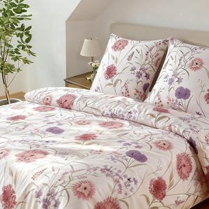 Parure de lit gaufrée en coton 200TC motif floral européen, blanche, moderne, de luxe, pour usage domestique, écologique, 3 pièces, livraison rapide, Chine - Product Image 3