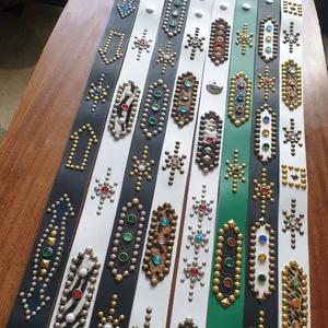 Cinturón de Cuero Vintage de Diseño, Estilo Gótico Hip Hop, con Hebillas Cuadradas, Remaches y Tachuelas, Hecho a Mano y Personalizado - Product Image 3