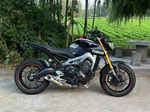 Motocicletas Yamaha <span class=keywords><strong>MTO9</strong></span> Sportbikes 2015 Usadas de 900 CC y 280 km/h - Product Image 1