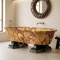 Baignoire autoportante ovale en marbre jaune ocre avec piédestal en forme de tête de lion dorée, luxe pour hôtel et jardin