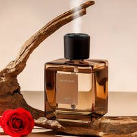 Diffuseur de parfum intelligent à pulvérisation automatique en verre, best-seller transfrontalier, machine électrique à senteurs multiples pour la maison, l'hôtel, la chambre à coucher et la décoration