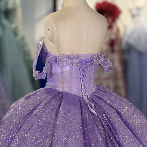 Robes de bal Quinceanera Dy6848 pour filles de 15 ans, robe de princesse scintillante en dentelle avec perles, jupe longue, corset et fleurs Jancember - Product Image 2