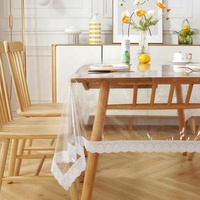 Vente en gros Protecteur de nappe en PVC transparent et imperméable avec bord en dentelle pour les tables à manger, les fêtes et les jours fériés