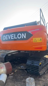 Excavatrice de taille moyenne Doosan Develon DX225LCA de 25 tonnes, modèle 2024, d'occasion - Product Image 2