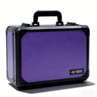 Top Loader Violet Surface Givrée En Aluminium Dur 3 Rangée Graded Sports Card Dalle Protector Single Holder Display Case pour Card Show