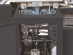 Nouvelle machine <span class=keywords><strong>de</strong></span> reliure automatique ROMAN à prix d'usine avec PLC et moteur 380V, machine <span class=keywords><strong>de</strong></span> fabrication <span class=keywords><strong>de</strong></span> livres haute capacité - Product Image 3
